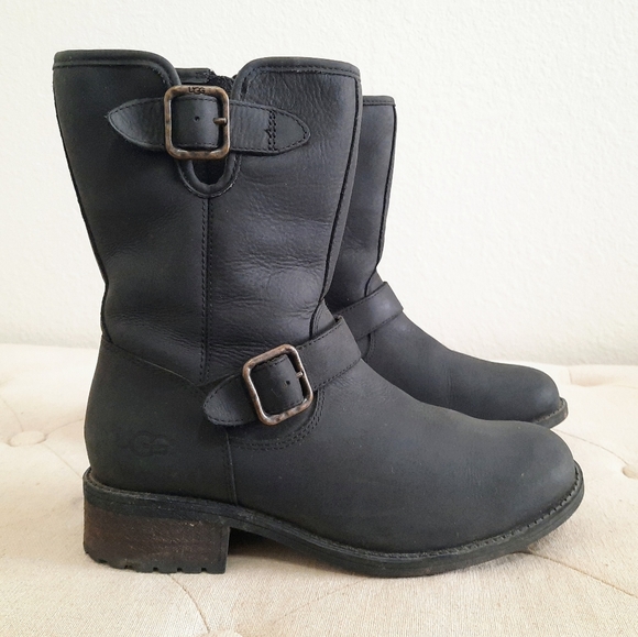 ugg chaney black leather